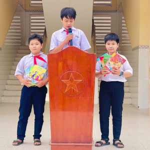 Giới thiệu sách