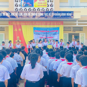 câu lạc bộ tiếng Anh