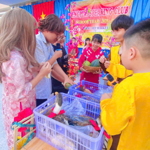 SINH HOẠT CÂU LẠC BỘ TIẾNG ANH