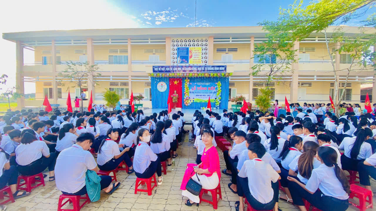 Tổng kết năm học 2024-2025