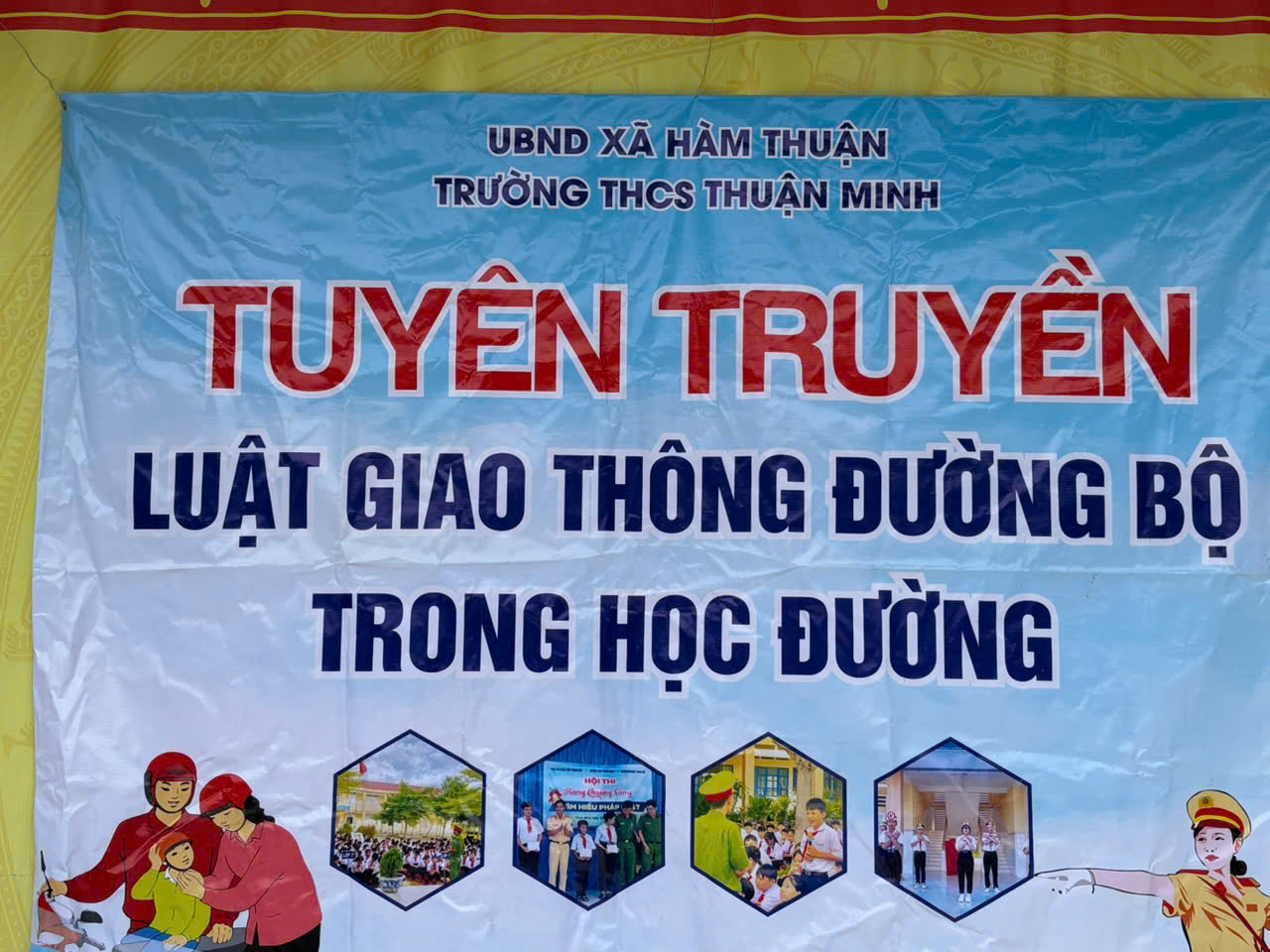 TUYÊN TRUYỀN AN TOÀN GIAO THÔNG ĐƯỜNG BỘ TRONG HỌC ĐƯỜNG