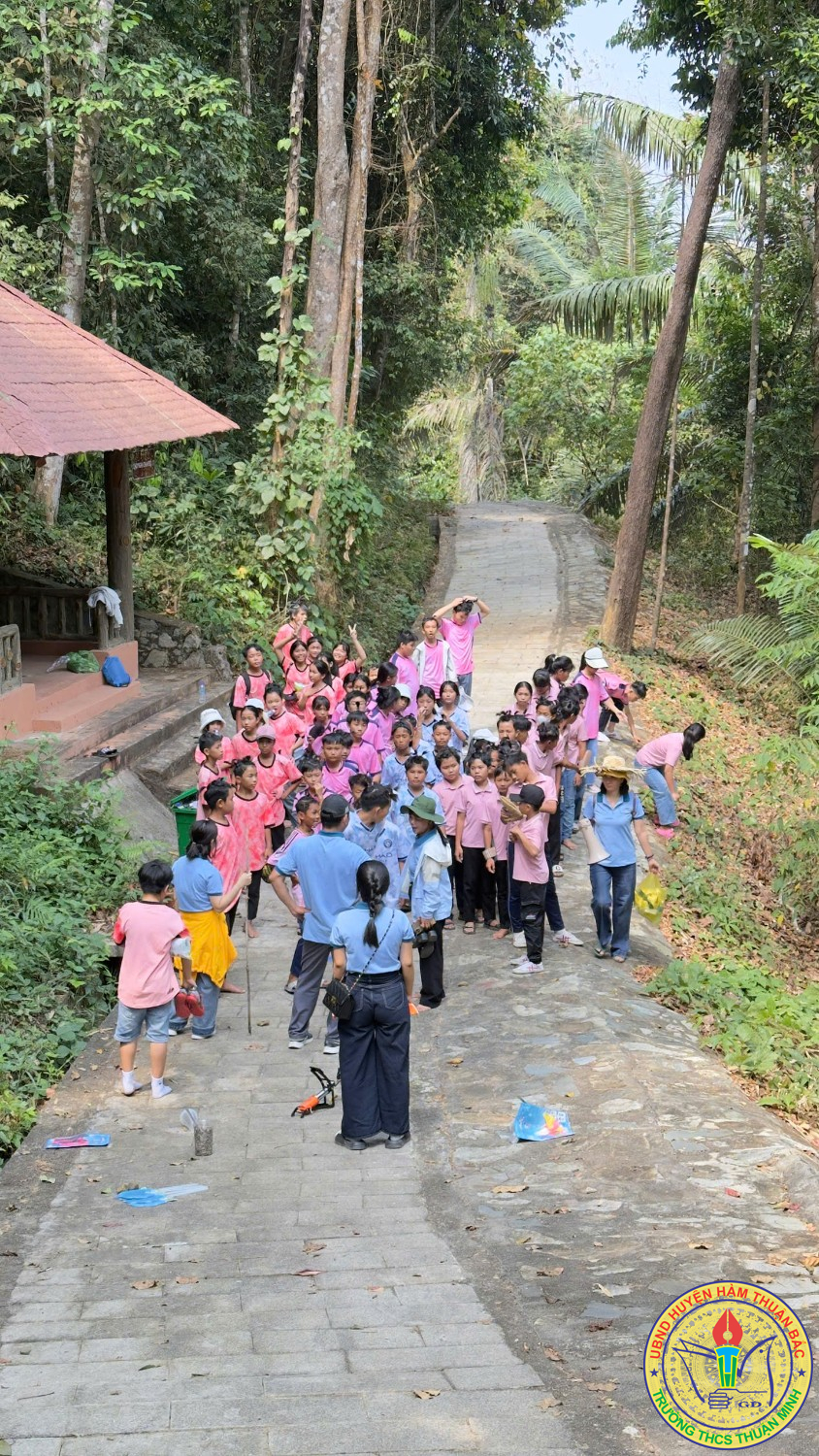 Hành trình về nguồn. Năm học: 2024 - 2025