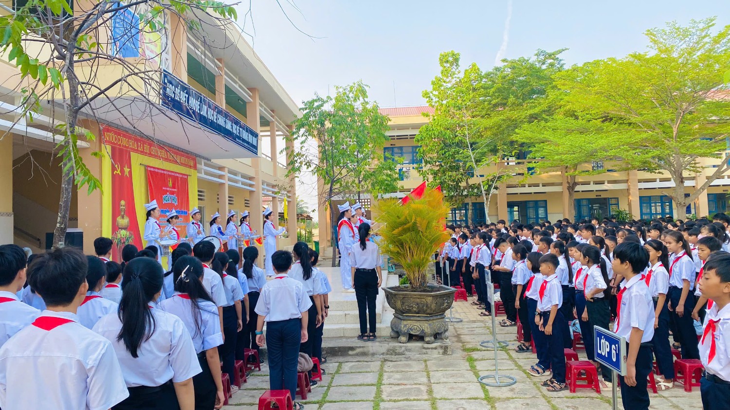 Tiến bước lên đoàn. Năm học: 2024 - 2025