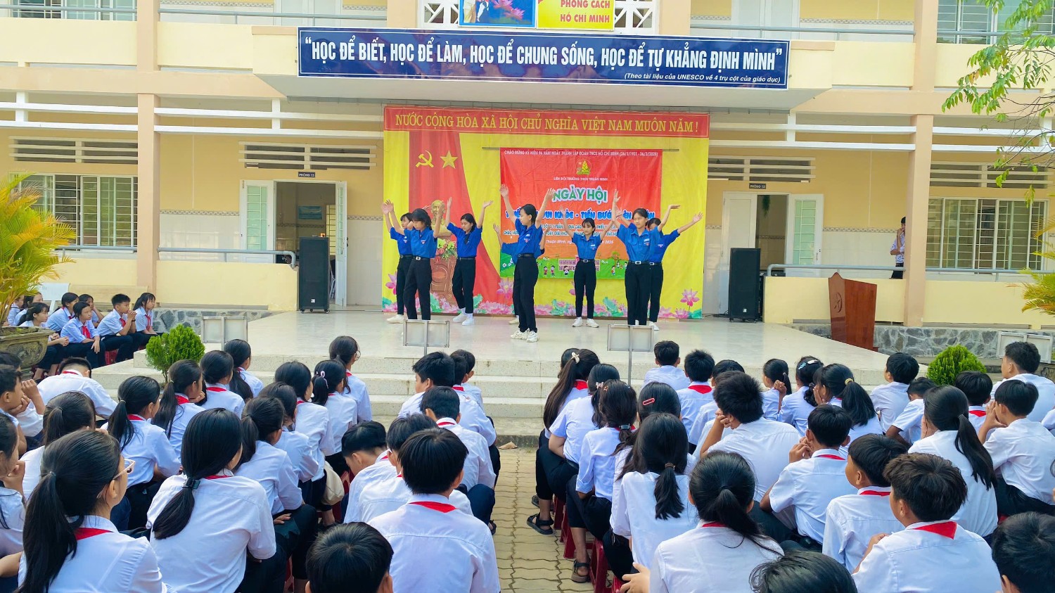 Tiến bước lên đoàn. Năm học: 2024 - 2025