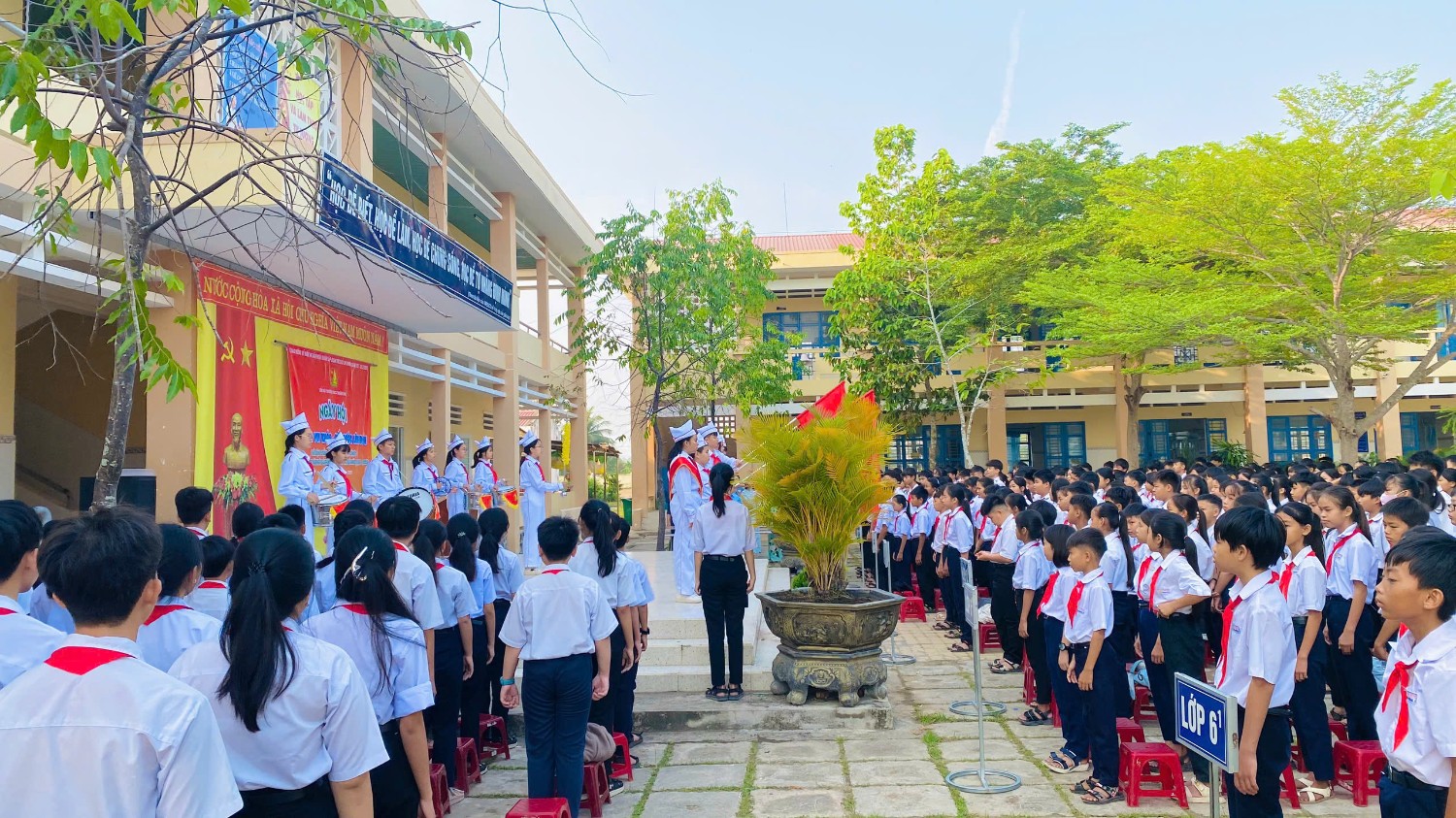 Tiến bước lên đoàn. Năm học: 2024 - 2025